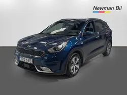 Blå Begagnad 2017 Kia Niro Advance SUV | 129 700 kr (Marknadspris)