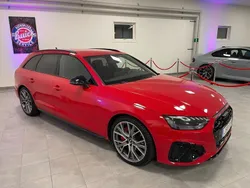 Röd (progressivröd metallic) Begagnad 2025 Audi A4 Competition Kombi | 499 000 kr (Marknadspris)