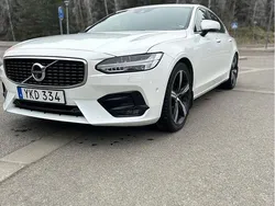 Vit Begagnad 2017 Volvo S90 R-Design Sedan | 299 900 kr (Marknadspris)