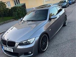 Grå Begagnad 2009 BMW 335 Comfort Edition Sportkupé | 160 000 kr (Lite dyr)