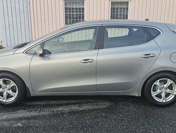 Silver Begagnad 2013 Kia Ceed Comfort Halvkombi | 84 900 kr (Marknadspris)