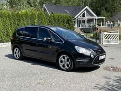 Svart Begagnad 2012 Ford S-MAX Business Edition Minibuss | 99 900 kr