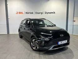 Svart Begagnad 2022 Hyundai Bayon Essential SUV | 169 900 kr (Marknadspris)