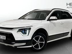 Vit (white) Begagnad 2022 Kia Niro Advance SUV | 269 900 kr (Bra pris)