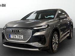 Grå Begagnad 2023 Audi Q4 Sportback e-tron Advanced Plus SUV | 389 000 kr (Superpris)