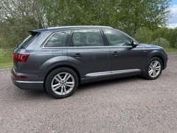 Grå Begagnad 2016 Audi Q7 S-Line SUV | 295 000 kr (Bra pris)