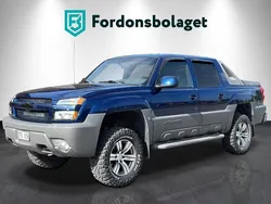 Flerfärgad (blå) Begagnad 2002 Chevrolet Avalanche Sedan | 84 900 kr