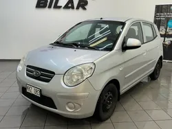 Silver Begagnad 2009 Kia Picanto 4 Halvkombi | 24 900 kr (Marknadspris)