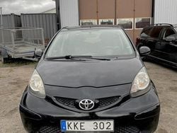 Svart Begagnad 2006 Toyota Aygo Halvkombi | 16 000 kr (Marknadspris)