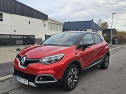 Röd Begagnad 2016 Renault Captur SUV | 84 900 kr (Bra pris)
