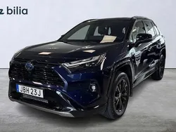Blå Begagnad 2025 Toyota RAV4 Hybrid Style SUV | 479 900 kr (Bra pris)