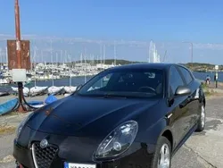 Svart Begagnad 2016 Alfa Romeo Giulietta Super Halvkombi | 95 000 kr