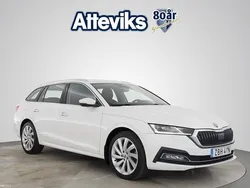 Vit Begagnad 2022 Skoda Octavia Style Kombi | 319 700 kr (Bra pris)