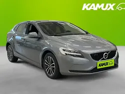 Grå Begagnad 2017 Volvo V40 Business Edition Kombi | 173 800 kr (Marknadspris)
