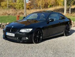 Svart Begagnad 2010 BMW 335 Comfort Edition Sportkupé | 209 000 kr (Marknadspris)