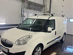 Vit Begagnad 2017 Opel Combo Minibuss | 75 000 kr (Marknadspris)