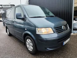 Mörkgrå Begagnad 2008 VW Multivan Comfortline Minibuss | 169 900 kr (Marknadspris)