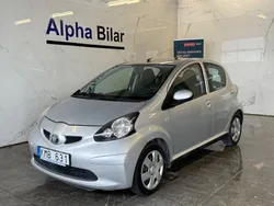 Silver Begagnad 2008 Toyota Aygo Halvkombi | 69 900 kr (Dyr)