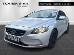 Silver (grå) Begagnad 2016 Volvo V40 Kombi | 119 900 kr (Bra pris)