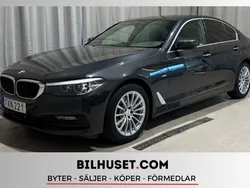 Grå Begagnad 2017 BMW 520 Sport Line Sedan | 249 000 kr (Bra pris)
