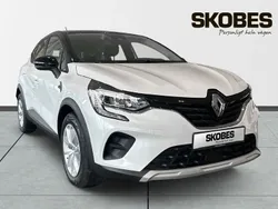 Vit Begagnad 2023 Renault Captur Equilibre SUV | 352 500 kr