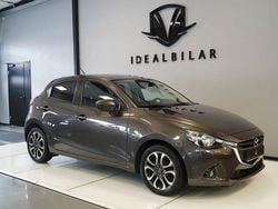 Brun metallic Begagnad 2016 Mazda 2 Vision Halvkombi | 139 900 kr (Dyr)