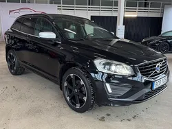 Svart Begagnad 2016 Volvo XC60 R-Design SUV | 174 900 kr (Bra pris)