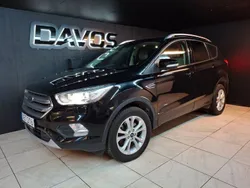 Svart Begagnad 2018 Ford Kuga Titanium SUV | 132 900 kr (Bra pris)
