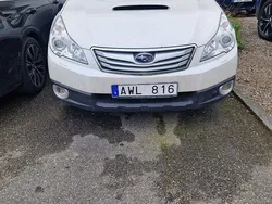 Vit Begagnad 2010 Subaru Outback SUV | 35 000 kr (Superpris)