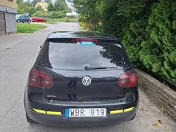 Svart Begagnad 2005 VW Golf IV Comfortline Halvkombi | 19 000 kr (Marknadspris)