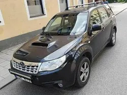 Grå Begagnad 2011 Subaru Forester SUV | 35 000 kr (Lite dyr)