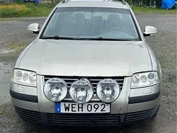 Gul Begagnad 2005 VW Passat Kombi | 5 000 kr (Superpris)