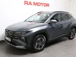 Grå Begagnad 2024 Hyundai Tucson Essential SUV | 339 900 kr (Marknadspris)