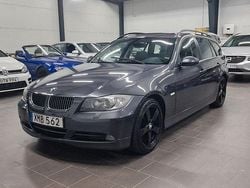 Grå Begagnad 2006 BMW 325 Advantage Kombi | 59 900 kr (Marknadspris)