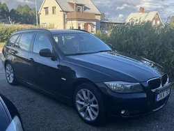 Svart Begagnad 2011 BMW 316 Comfort Edition Kombi | 49 900 kr (Marknadspris)