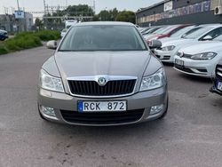 Ljusbrun Begagnad 2010 Skoda Octavia Halvkombi | 79 900 kr (Lite dyr)