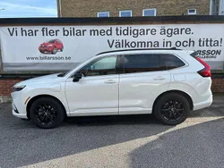 Vit Begagnad 2023 Honda CR-V Advance SUV | 498 000 kr (Marknadspris)