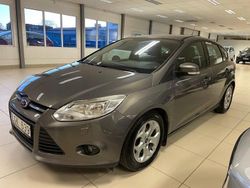 Brun Begagnad 2011 Ford Focus Trend Halvkombi | 44 500 kr (Marknadspris)