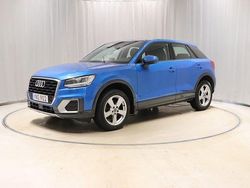 Blå Begagnad 2017 Audi Q2 Sport SUV | 179 900 kr (Marknadspris)
