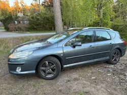 Mörkgrå Begagnad 2005 Peugeot 407 Kombi | 23 900 kr (Marknadspris)