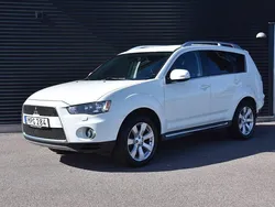 Vit Begagnad 2010 Mitsubishi Outlander Comfort Edition SUV | 69 900 kr