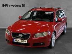 Röd Begagnad 2012 Volvo V70 Momentum Kombi | 109 000 kr (Marknadspris)