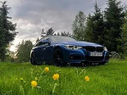 Blå Begagnad 2018 BMW 330 M Sport Kombi | 230 000 kr (Marknadspris)