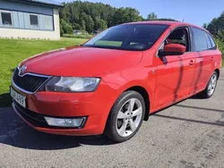 Röd Begagnad 2015 Skoda Rapid Halvkombi | 59 900 kr (Bra pris)