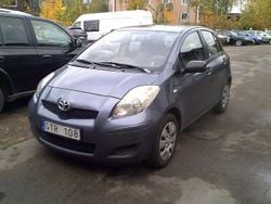 Blå Begagnad 2009 Toyota Yaris Halvkombi | 29 500 kr (Lite dyr)