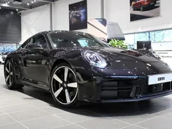 Svart Begagnad 2024 Porsche 911 Carrera Sportkupé | 1 575 000 kr (Bra pris)