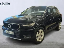 Svart Begagnad 2022 Volvo XC40 Momentum SUV | 259 900 kr (Bra pris)
