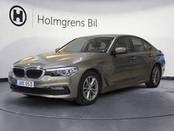 Brun Begagnad 2017 BMW 520 Sport Line Sedan | 259 900 kr (Marknadspris)