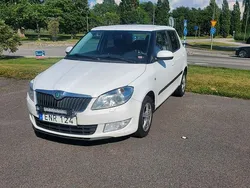 Vit Begagnad 2012 Skoda Fabia Ambiente Halvkombi | 22 000 kr (Marknadspris)