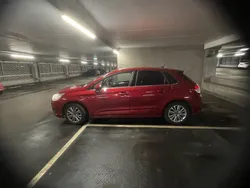 Röd Begagnad 2013 Citroën C4 Halvkombi | 67 000 kr (Bra pris)